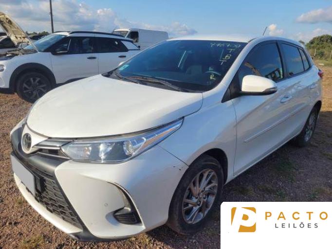 TOYOTA YARIS 22/23