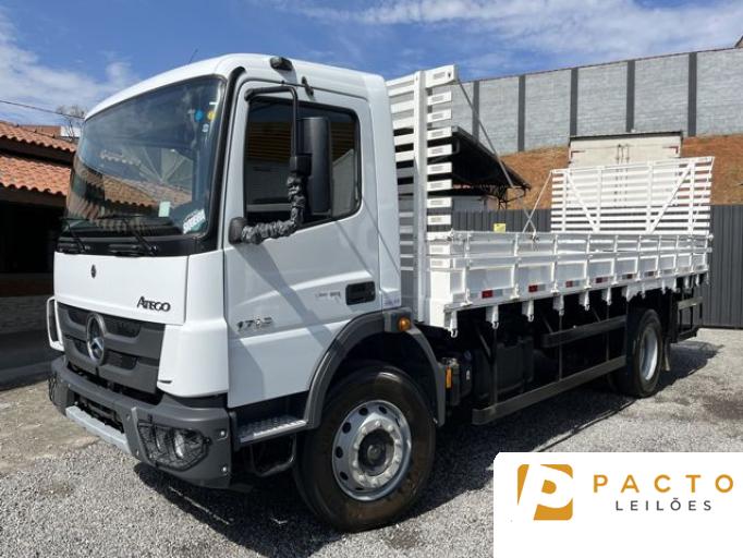MERCEDES BENZ ATEGO 22/22
