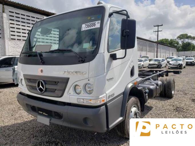 MERCEDES BENZ ACCELO 22/22