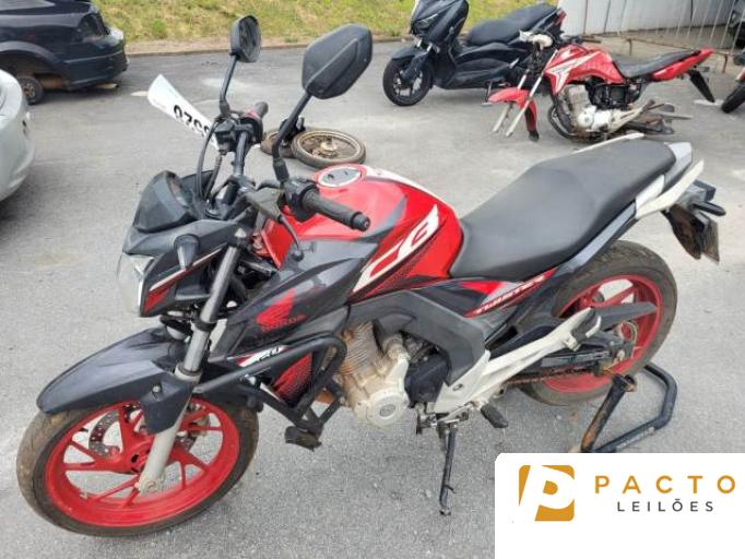 HONDA CB 250 F 21/21