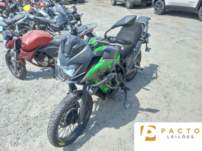 KAWASAKI VERSYS-X 18/18