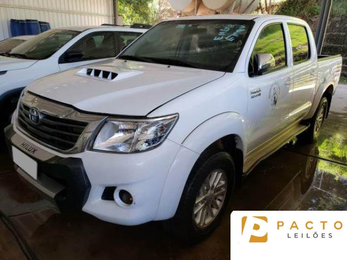 TOYOTA HILUX CD 14/15